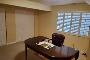 5586 S 250 E, Washington Terrace, UT 84405 - Photo 13