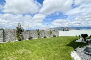 364 W Snowberry Dr, Saratoga Springs, UT 84045 - Photo 5