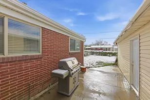 3380 S Magnolia Dr, Magna, UT 84044 - Photo 25