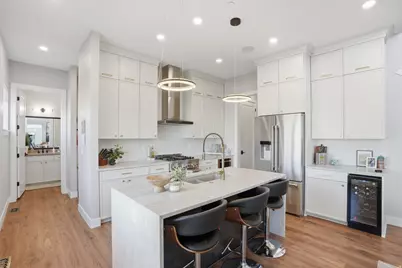 2011 E Beverly Dr, Holladay, UT 84117 - Photo 9