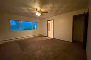 251 E 300 S, Springville, UT 84663 - Photo 17