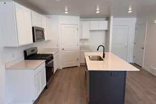 2162 N Glacier Ln E, Heber City, UT 84032 - Photo 3