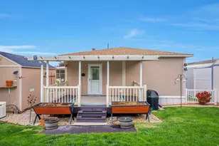 3750 S Midland Dr, Roy, UT 84067 - Photo 31