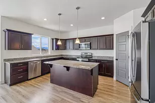 1458 N Alder Way, Lehi, UT 84048 - Photo 9