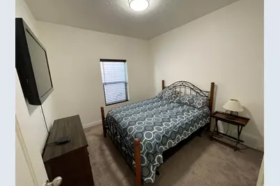 394 W Parkway Dr S, Kaysville, UT 84037 - Photo 25