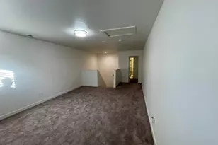 394 W Parkway Dr S, Kaysville, UT 84037 - Photo 21