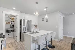 6534 S Aspen Ln, South Weber, UT 84405 - Photo 5