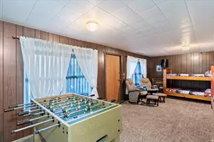 212 N Pine Dr E, Huntsville, UT 84317 - Photo 15