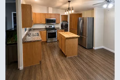 863 W Big Mountain Dr S, Taylorsville, UT 84123 - Photo 3