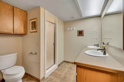 1498 E Mount Manor Cir, Cottonwood Heights, UT 84121 - Photo 31