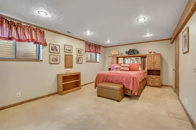 1498 E Mount Manor Cir, Cottonwood Heights, UT 84121 - Photo 29
