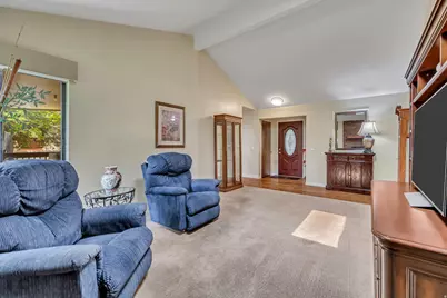 1498 E Mount Manor Cir, Cottonwood Heights, UT 84121 - Photo 15