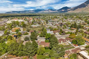 1498 E Mt Manor Cir, Cottonwood Heights, UT 84121 - Photo 51