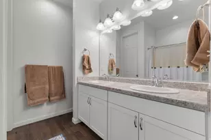 3251 S Hawk Dr, Saratoga Springs, UT 84045 - Photo 15