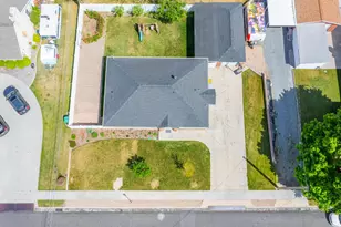 180 N 400 E, Lehi, UT 84043 - Photo 23