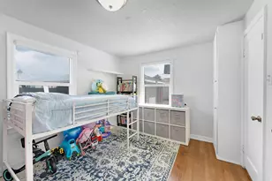 180 N 400 E, Lehi, UT 84043 - Photo 13