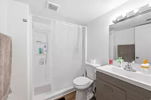 8814 W Daisy View Ln, Magna, UT 84044 - Photo 31