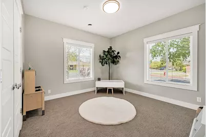 1060 N 1600 E, Logan, UT 84341 - Photo 37