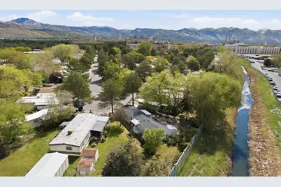 1675 W Indian Summer Dr N, Salt Lake City, UT 84116 - Photo 37