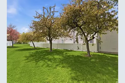 46 Kensington Pl, Logan, UT 84341 - Photo 15