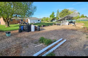2132 W 800 N, Clinton, UT 84015 - Photo 11
