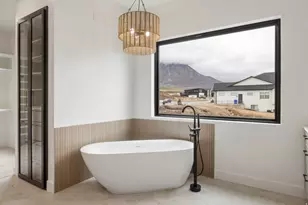 1293 W 4275 N, Pleasant View, UT 84414 - Photo 23