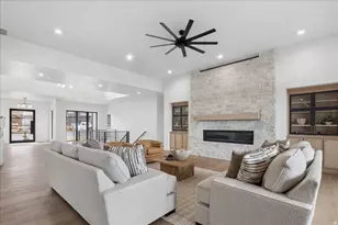 1293 W 4275 N, Pleasant View, UT 84414 - Photo 11