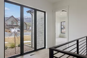 1293 W 4275 N, Pleasant View, UT 84414 - Photo 9