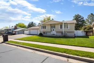 915 Aspen Way, Layton, UT 84040 - Photo 3