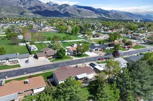 915 Aspen Way, Layton, UT 84040 - Photo 43