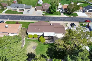 915 Aspen Way, Layton, UT 84040 - Photo 39