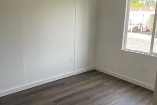 1350 W 300 N, Clearfield, UT 84015 - Photo 5