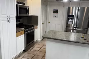 2284 W Zions Dr S, Taylorsville, UT 84129 - Photo 9
