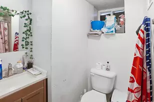 230 N 900 W, Salt Lake City, UT 84116 - Photo 11