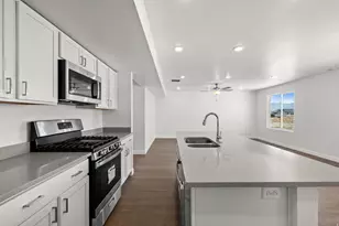 1554 E Pheasant Rd, Eagle Mountain, UT 84005 - Photo 11