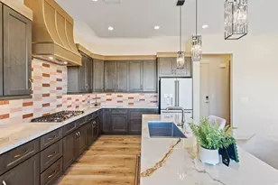 729 S 1360 W, Hurricane, UT 84737 - Photo 31