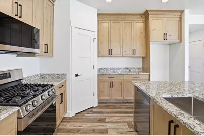 1315 W 3200 S #17, Perry, UT 84302 - Photo 15