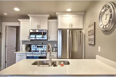55 W Buttercup Ln #26, Garden City, UT 84028 - Photo 9