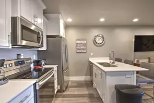 55 W Buttercup Ln, Garden City, UT 84028 - Photo 7