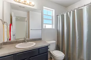 3049 S Willow Creek Dr, Saratoga Springs, UT 84045 - Photo 15