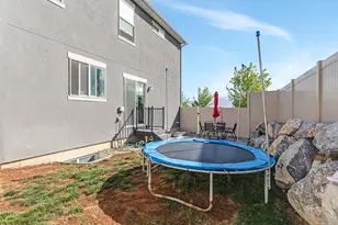 3049 S Willow Creek Dr, Saratoga Springs, UT 84045 - Photo 23