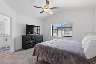 7152 N Brook Rdg, Eagle Mountain, UT 84005 - Photo 9