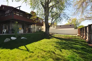 1167 N Deerfield Dr E, Centerville, UT 84014 - Photo 21