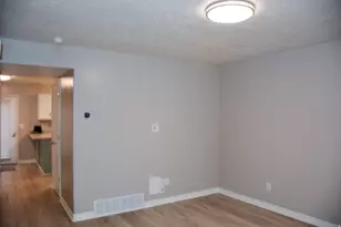 416 W 1925 N, Harrisville, UT 84404 - Photo 5