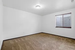 1379 N 2530 W, Clinton, UT 84015 - Photo 31
