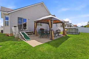 1379 N 2530 W, Clinton, UT 84015 - Photo 41