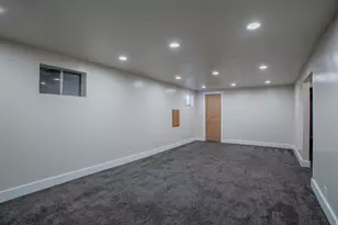 3305 W Paula Ann St S, Taylorsville, UT 84129 - Photo 21