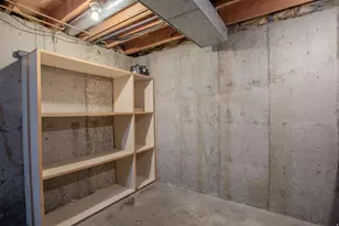 3305 W Paula Ann St S, Taylorsville, UT 84129 - Photo 33