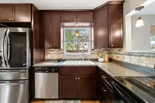 2560 E 2940 S, Salt Lake City, UT 84109 - Photo 7