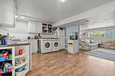 224 E 5200 S, Washington Terrace, UT 84405 - Photo 17